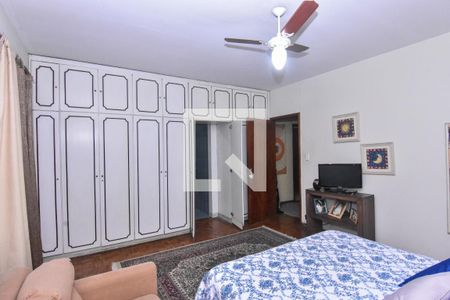 Casa à venda com 164m², 3 quartos e 3 vagas Casa à venda com 164m², 3 quartos e 3 vagasQuarto Suíte