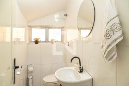 Casa à venda com 268m², 3 quartos e 6 vagasLavabo