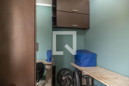 Casa à venda com 268m², 3 quartos e 6 vagasQuarto 2