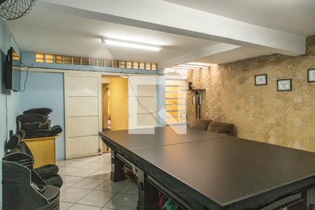 Casa à venda com 268m², 3 quartos e 6 vagasSalão de jogos