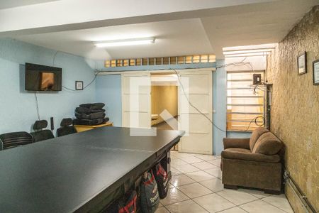 Casa à venda com 268m², 3 quartos e 6 vagasSalão de jogos