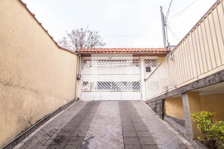 Casa à venda com 268m², 3 quartos e 6 vagasPortão