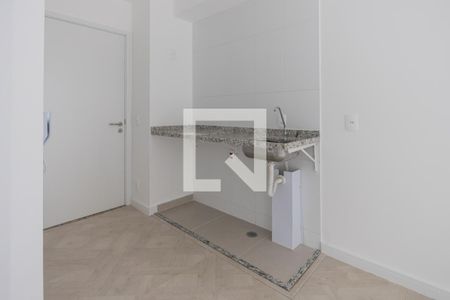 Cozinha de apartamento para alugar com 1 quarto, 27m² em Pinheiros, São Paulo