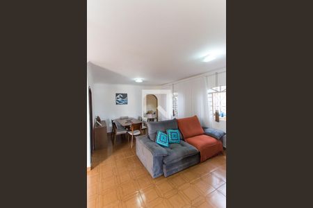 Sala   de casa à venda com 3 quartos, 160m² em Vila Medeiros, São Paulo