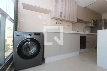 Apartamento à venda com 73m², 2 quartos e 1 vagaÁrea de Serviço