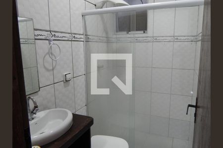 Banheiro de casa para alugar com 2 quartos, 98m² em Jardim de Lourdes, Embu das Artes