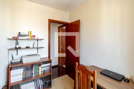 Apartamento à venda com 58m², 2 quartos e 2 vagasQuarto 01