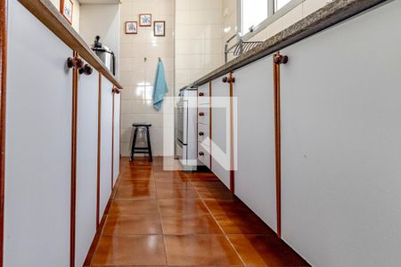 Apartamento à venda com 58m², 2 quartos e 2 vagasCozinha - Armários