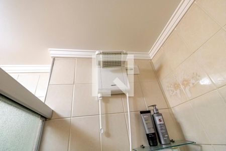 Apartamento à venda com 58m², 2 quartos e 2 vagasBanheiro 01 - Chuveiro