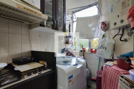 Apartamento à venda com 57m², 3 quartos e 1 vagaCozinha - Armários