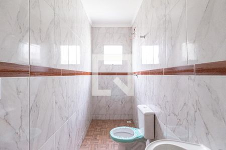 Casa à venda com 150m², 3 quartos e 4 vagasBanheiro da suíte