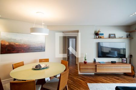 Sala de apartamento para alugar com 3 quartos, 106m² em Parque Colonial, São Paulo