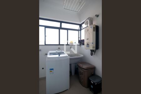 Área de Serviço de apartamento para alugar com 3 quartos, 106m² em Parque Colonial, São Paulo