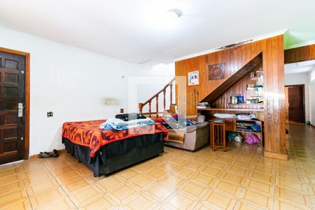 Sala/Quarto de casa à venda com 8 quartos, 261m² em Vila Campestre, São Paulo