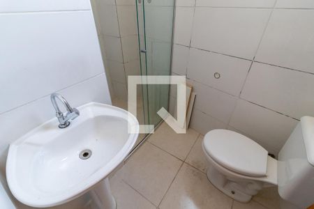 Apartamento para alugar com 68m², 2 quartos e sem vagaBanheiro