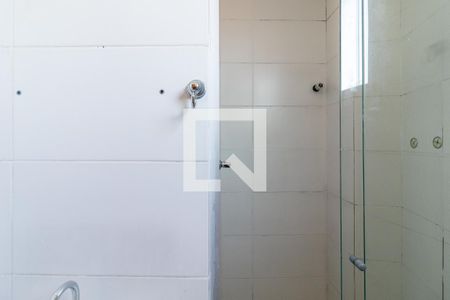Apartamento para alugar com 68m², 2 quartos e sem vagaBanheiro