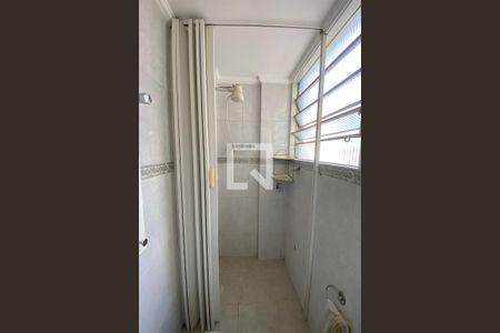 Banheiro de kitnet/studio à venda com 1 quarto, 30m² em Bela Vista, São Paulo