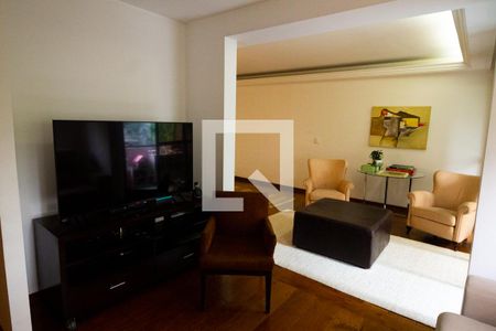 Sala de Estar de apartamento à venda com 3 quartos, 131m² em Jardim Vitória Régia, São Paulo
