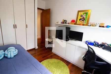 Apartamento à venda com 131m², 3 quartos e 2 vagas Apartamento à venda com 131m², 3 quartos e 2 vagasQuarto 1