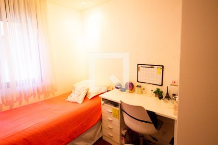 Apartamento à venda com 131m², 3 quartos e 2 vagas Apartamento à venda com 131m², 3 quartos e 2 vagasQuarto 2