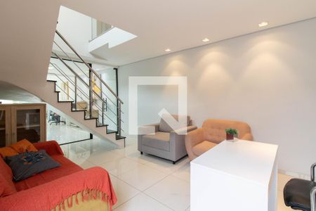 Sala 2 de casa à venda com 3 quartos, 150m² em Parque Renato Maia, Guarulhos