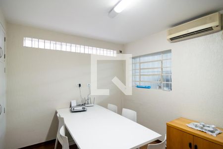 Casa à venda com 112m², 3 quartos e 1 vagaCopa
