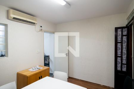 Casa à venda com 112m², 3 quartos e 1 vagaCopa