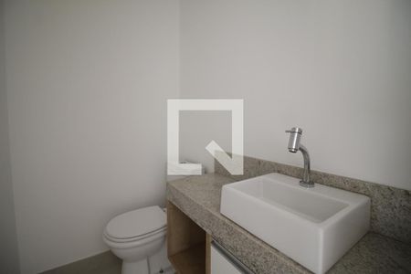 Lavabo de apartamento para alugar com 1 quarto, 63m² em Barra Olímpica, Rio de Janeiro