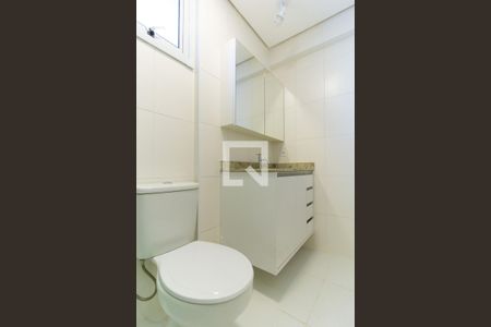 Apartamento para alugar com 66m², 2 quartos e 1 vaga Apartamento para alugar com 66m², 2 quartos e 1 vagaBanheiro Social