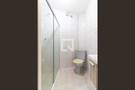 Banheiro de casa para alugar com 1 quarto, 60m² em Cidade Ademar, São Paulo