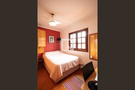 Casa à venda com 200m², 4 quartos e 6 vagasQuarto 3