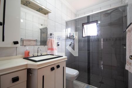 Casa à venda com 200m², 4 quartos e 6 vagasBanheiro 2