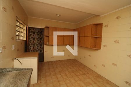 Casa à venda com 150m², 2 quartos e 2 vagasCozinha