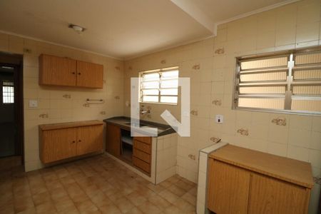 Casa à venda com 150m², 2 quartos e 2 vagasCozinha