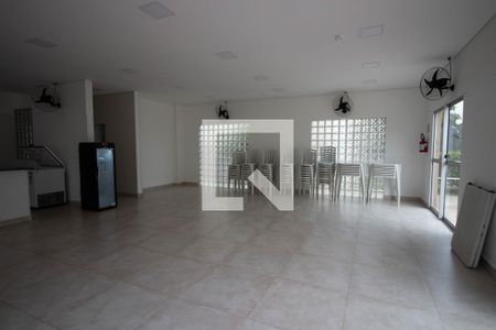 Apartamento à venda com 93m², 3 quartos e 1 vagaÁrea comum - Salão de festas