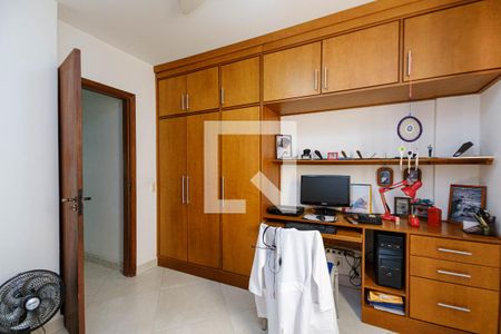 Apartamento à venda com 65m², 2 quartos e 1 vagaQuarto 2
