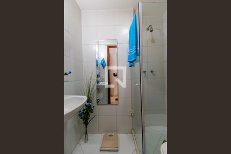 Apartamento à venda com 65m², 2 quartos e 1 vagaBanheiro Social