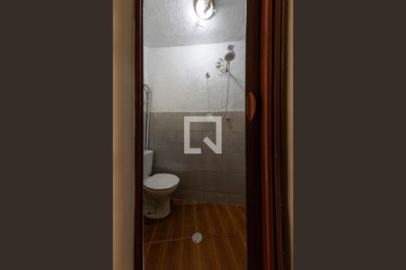 Casa para alugar com 51m², 2 quartos e sem vagaBanheiro