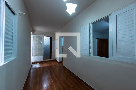 Sala de casa para alugar com 2 quartos, 51m² em Vila Ema, São Paulo