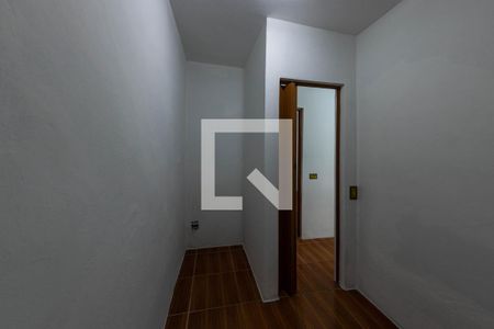 Quarto 1 de casa para alugar com 2 quartos, 51m² em Vila Ema, São Paulo