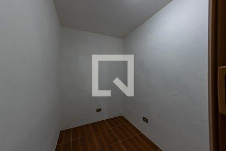 Quarto 1 de casa para alugar com 2 quartos, 51m² em Vila Ema, São Paulo