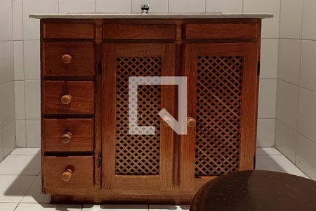 Apartamento para alugar com 205m², 4 quartos e 3 vagasDetalhe - Lavabo
