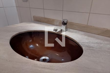 Apartamento para alugar com 205m², 4 quartos e 3 vagasLavabo