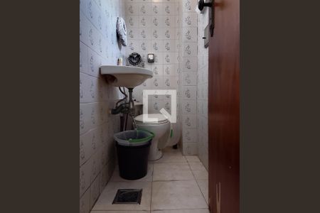 Apartamento para alugar com 205m², 4 quartos e 3 vagasBanheiro de Serviço