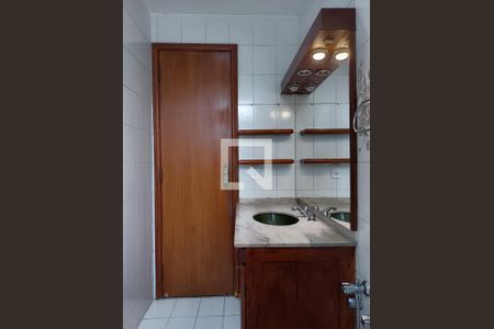 Apartamento para alugar com 205m², 4 quartos e 3 vagasBanheiro da Suíte