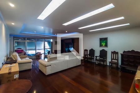 Apartamento para alugar com 205m², 4 quartos e 3 vagasSala