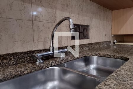 Apartamento para alugar com 205m², 4 quartos e 3 vagasCozinha - Torneira