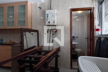 Apartamento para alugar com 205m², 4 quartos e 3 vagasÁrea de Serviço