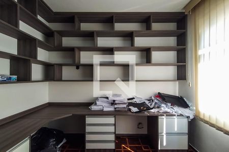 Apartamento para alugar com 205m², 4 quartos e 3 vagasQuarto 2