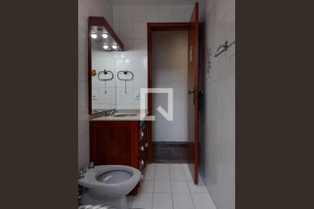 Apartamento para alugar com 205m², 4 quartos e 3 vagasBanheiro Social